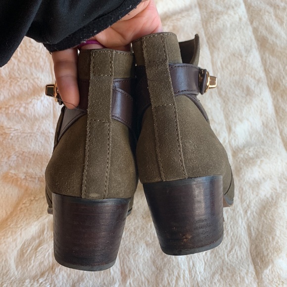 Coach Patricia Suede Leather Fatigue Ankle Boots Size 7 B - Picture 9 of 13